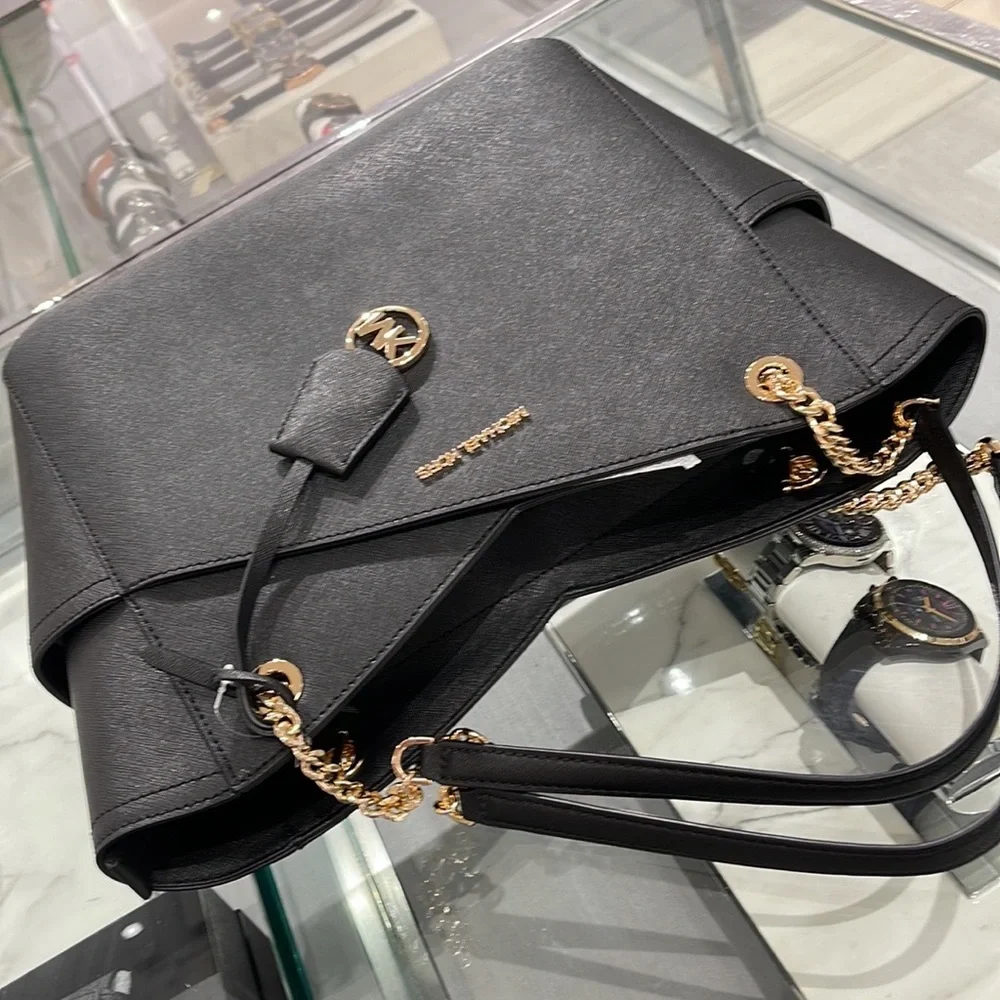 Michael Kors Jet Set Travel Large Chained Tote Shoulder Bag MK Black
NWT - Picture 10 of 16